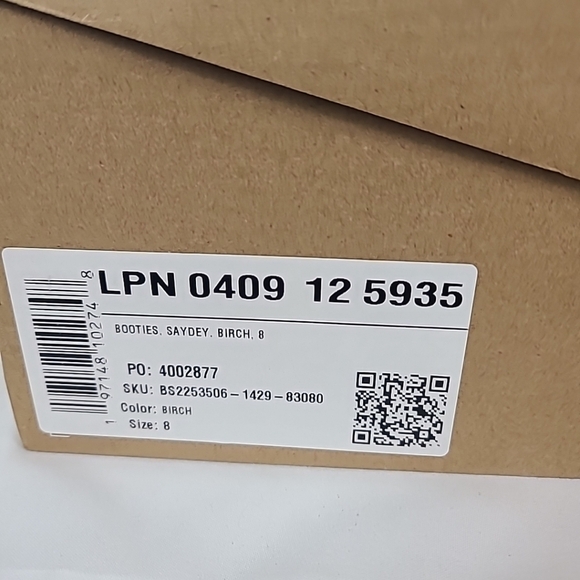 NEW Justfab Saydey Chunky Boots- In Ivory Size 8 NIB - Picture 9 of 9